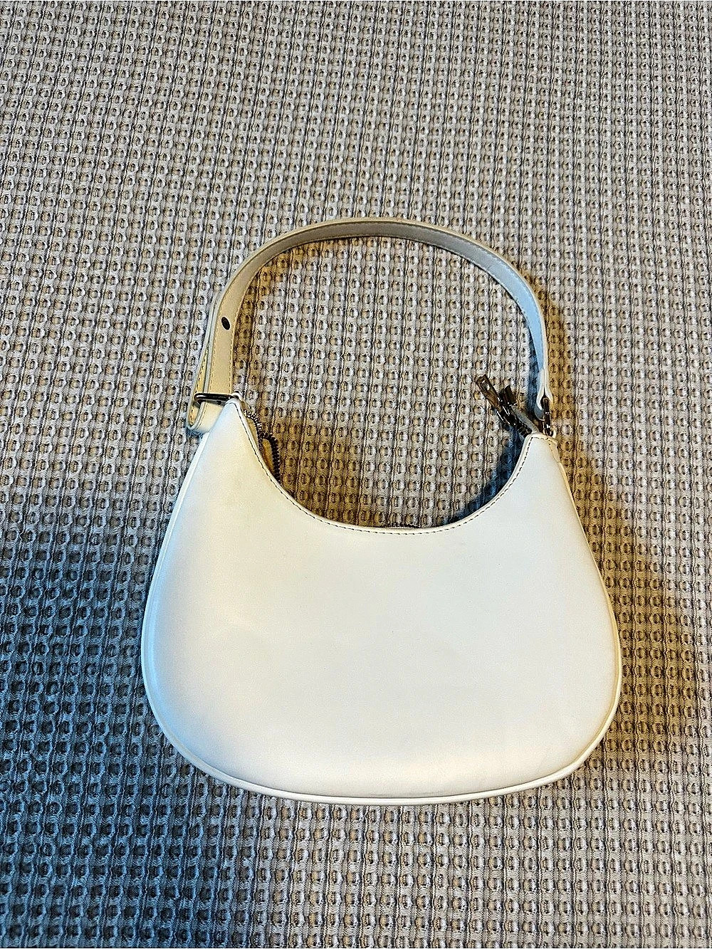 White Shoulder Bag